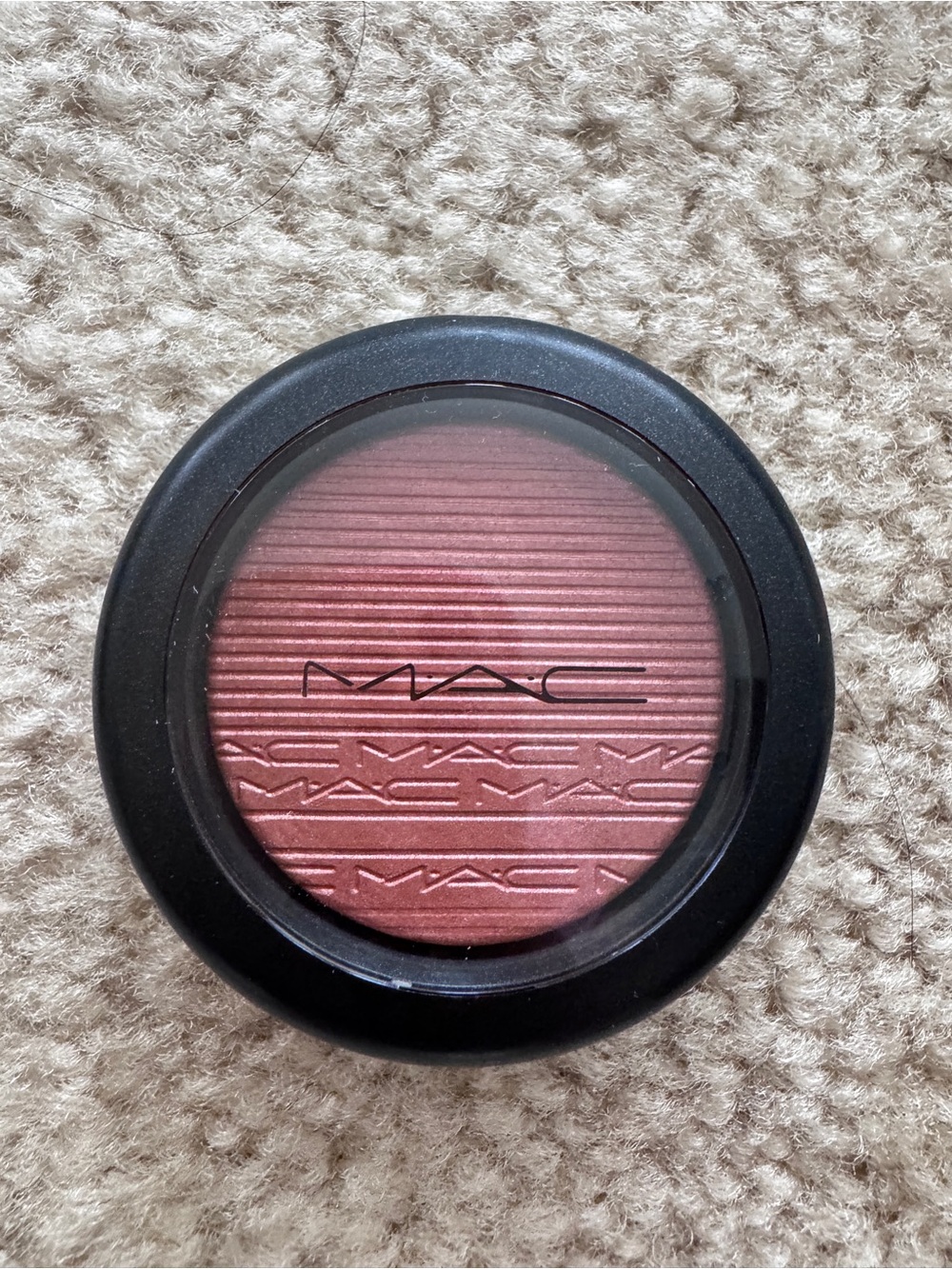 MAC Cosmetics Extra Dimension Blush in Hushed Tone - Picture 2 of 4